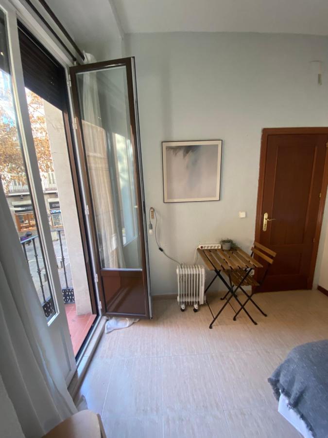 Center Madrid Habitaciones Eksteriør bilde